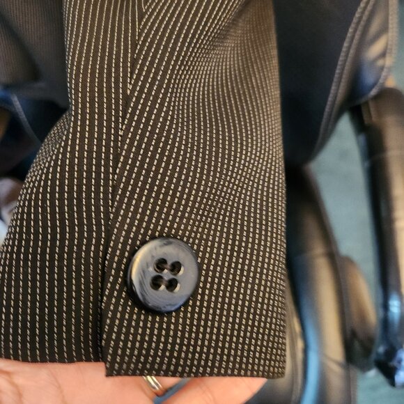 Jones New York: Womens 2pc Pant Suit (size 10) - Picture 6 of 10